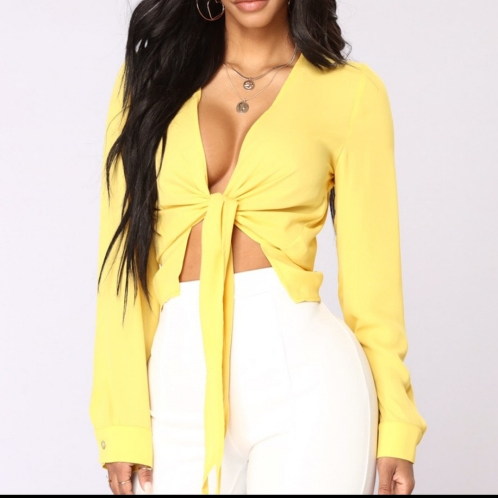 Front Tie Top